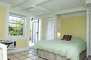 Authors Of Key West Hotel